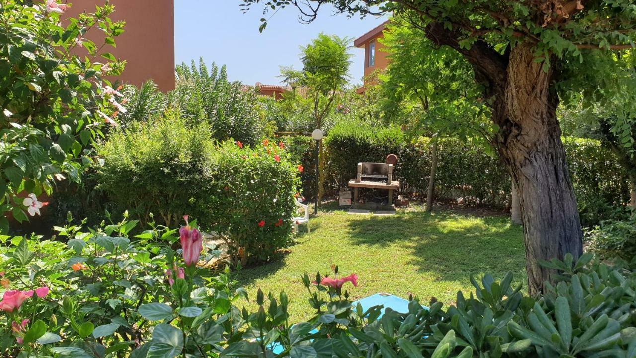 Myricae - una terrazza a due passi dal mare Villa Costa Rei Esterno foto